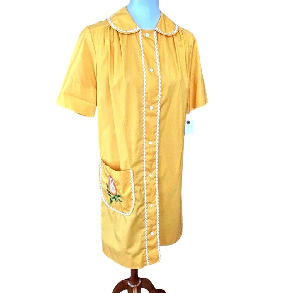 Vintage 1960s Models Coat Owl Pocket Yellow House Dress S/M